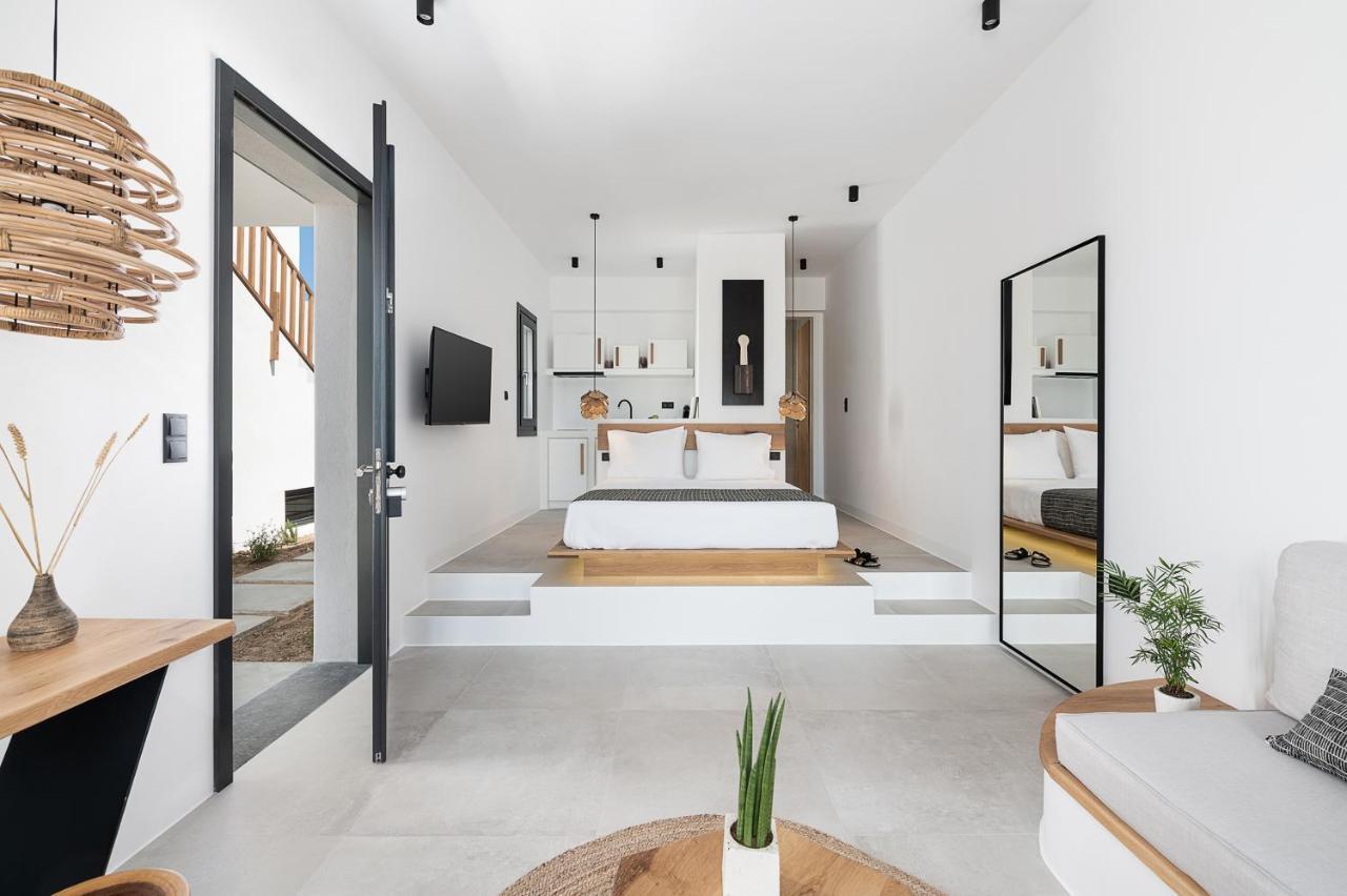 Athina Milos Suites Αδάμας Εξωτερικό φωτογραφία