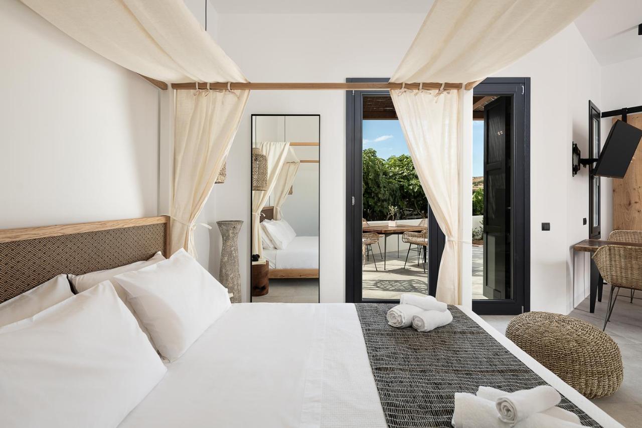 Athina Milos Suites Αδάμας Εξωτερικό φωτογραφία