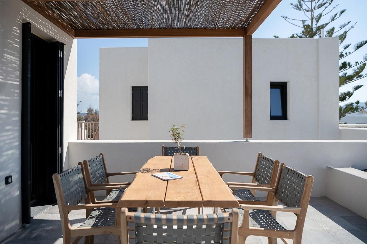 Athina Milos Suites Αδάμας Εξωτερικό φωτογραφία